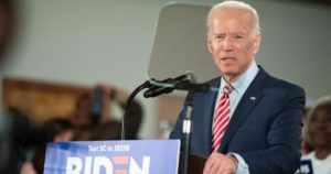 Protesters Confront Joe Biden with ‘Drop Out, Joe!’ Chants, Perform Eulogy for His Campaign (westernjournal.com)